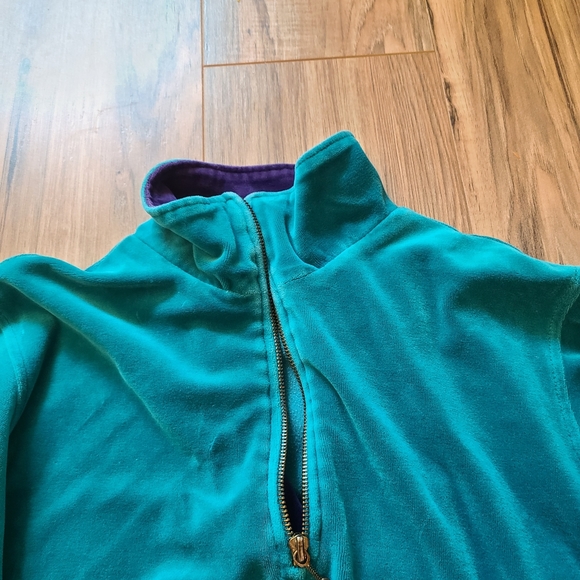 Top - Picture 4 of 5